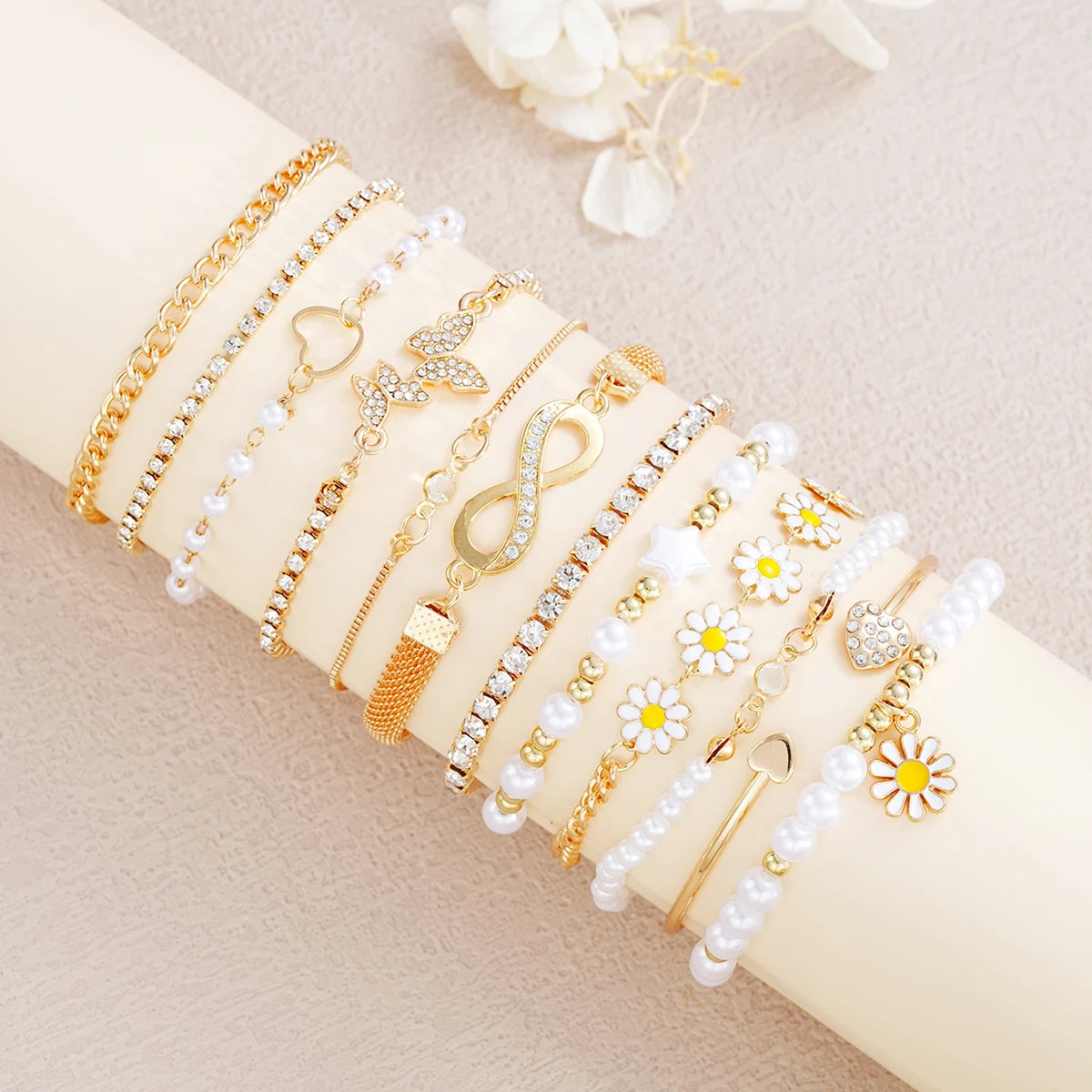 12PCS Boho Infinity Symbol Daisy Flower Bracelets for Women Retro Gold Color Heart Butterfly Crystal Bracelets Set Party Jewelry
