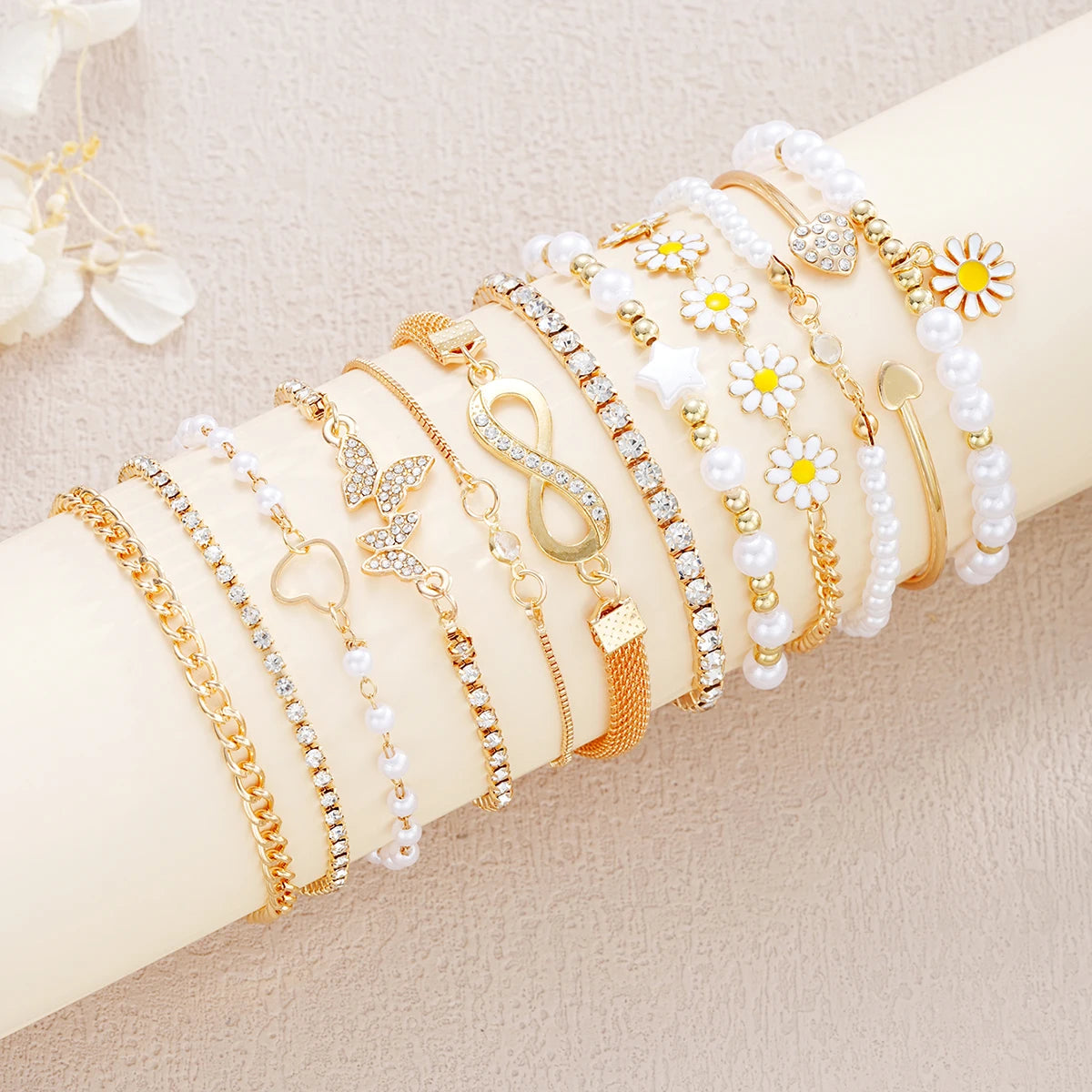 12PCS Boho Infinity Symbol Daisy Flower Bracelets for Women Retro Gold Color Heart Butterfly Crystal Bracelets Set Party Jewelry