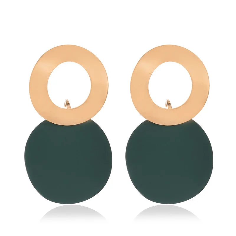 Fashion Earrings Black White round Circle Geometric Metal Earrings for Women Punk Metal Earring Trendy Jewelry Wholesale 024