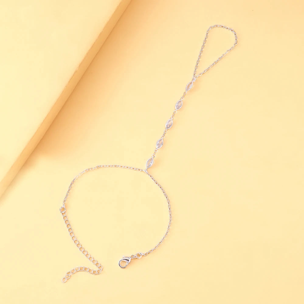 Stonefans Minimalist Rhinestone Hand Chain Bracelet Bohemian Jewelry Elegant Marquise Hand Harness for Woman Festival Accessory