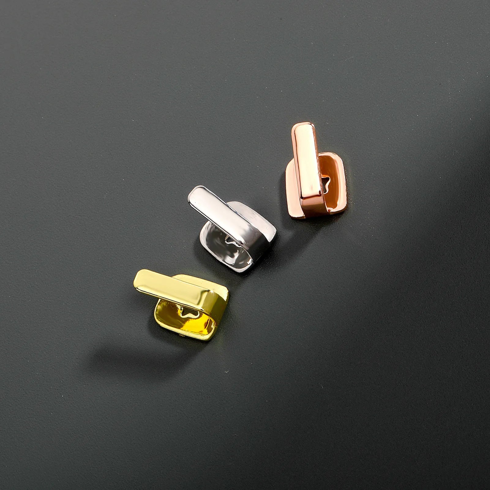 Nice Hip Hop Simple Glossy Long Stick Teeth Grillz 14K Gold Plated Vertical Bar Tooth Caps For Women Men Body Punk Jewelry