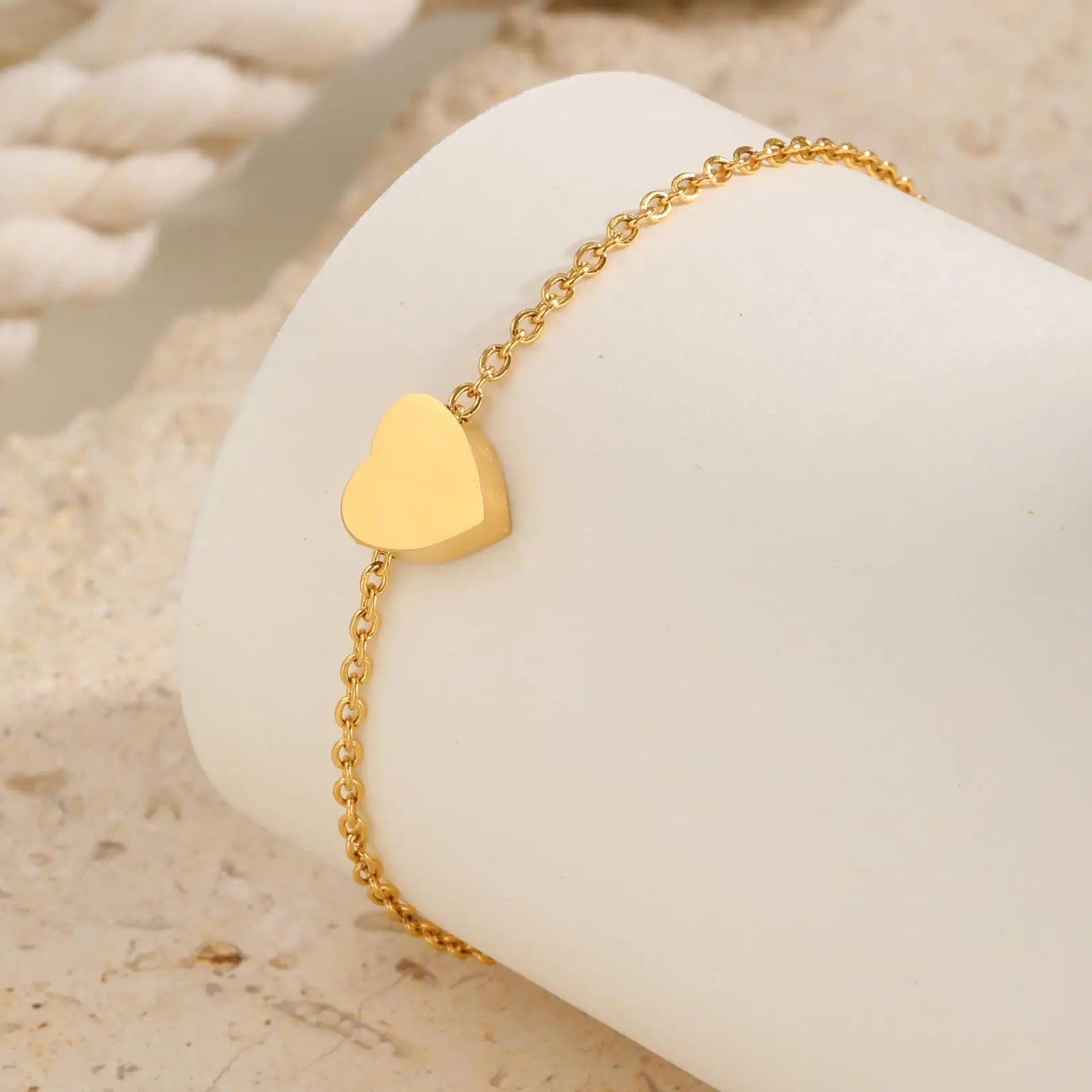 Einfache kleine Herz-Charm-Fußkettchen für Mädchen und Kinder, Anti-Allergie-Edelstahl-Armbänder für Kinder, Knöchelkette, Fußschmuck, Geschenk