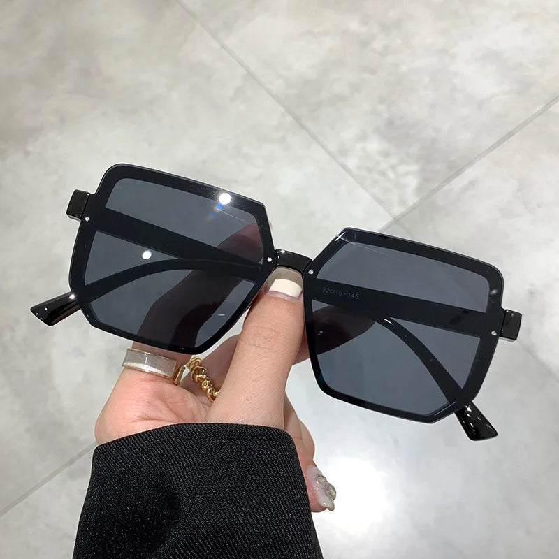 Big Frame Vintage Sunglasses Women, Elegant Square Sun Glasses Retro Eye Glasses Goggle for Female Polygon Sunglasses  