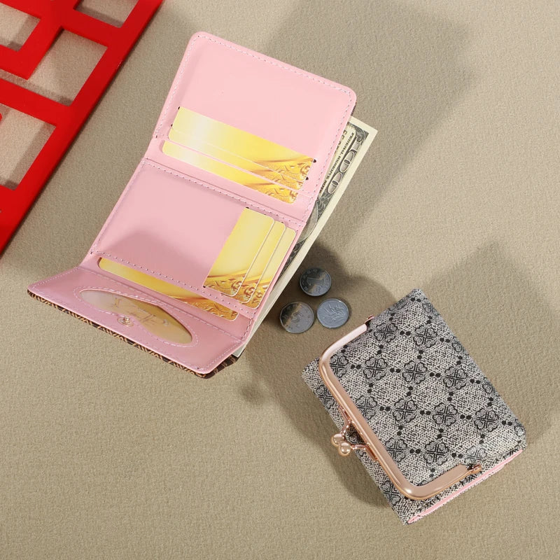 New Wallet Women's Wrist Strap Short Old Flower Zero Wallet Large Capacity Coin Clip Bag Letter Multi Card Card Bag Money Clip