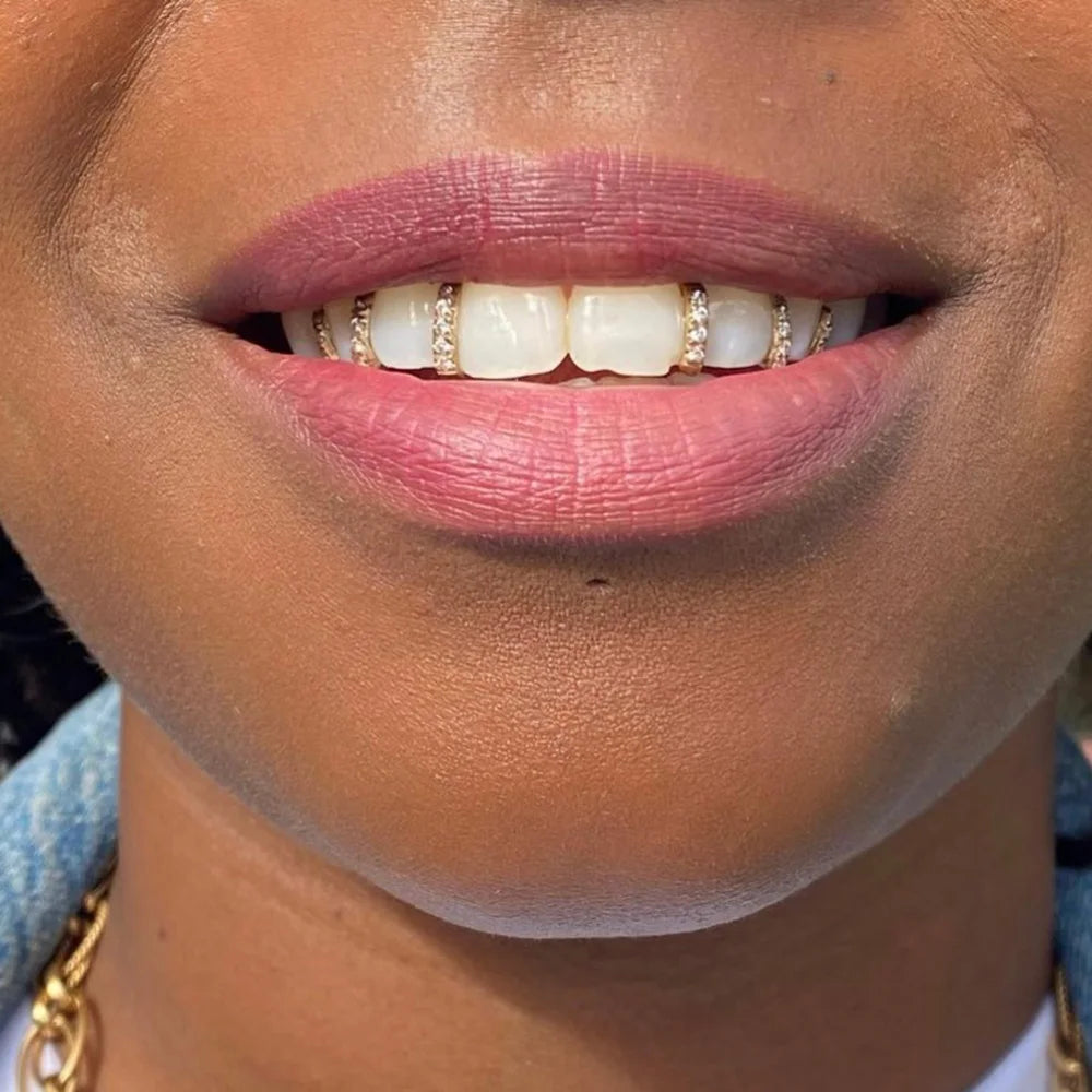 The Best Fashion CZ Stone Vertical Bar Teeth Grillz Braces Hip Hop 4 Zircon Tooth Caps Dental Grills For Women Men Girls, Great Gift Jewelry