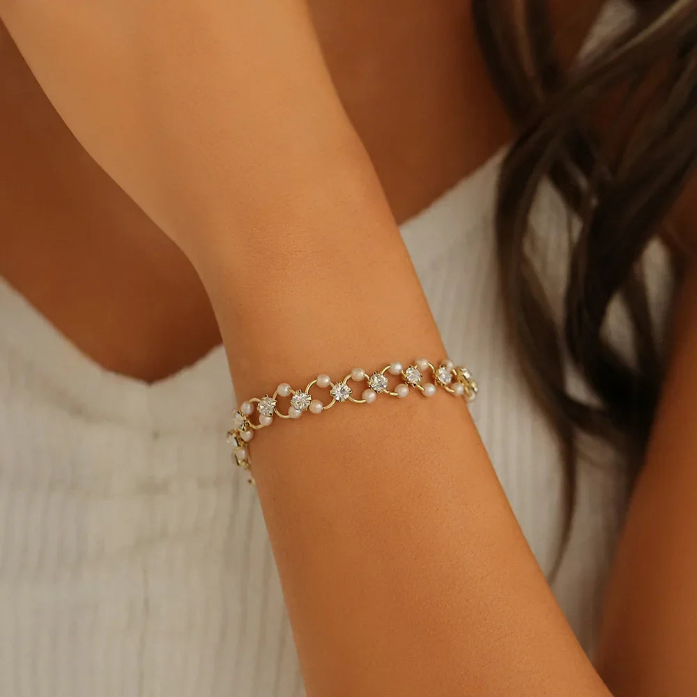 Chic Vintage Gold Color Cuff Bracelet, The Best Set of 4 Stainless Steel Butterfly Bracelet Combination Fashion, Very Elegant Bracelet Jewelry Gifts For Her Birthday Or Christmas