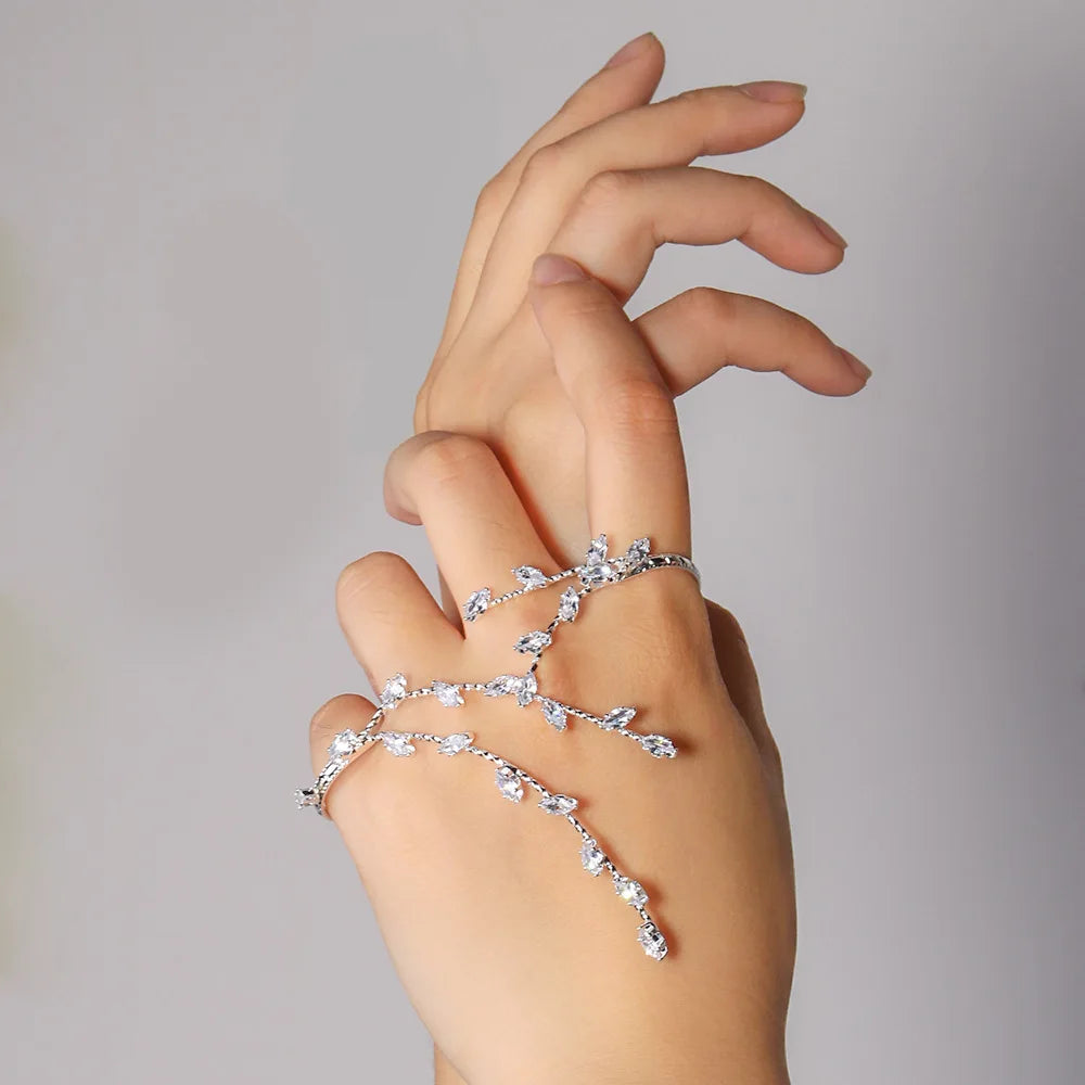 Stonefans Luxury Bridal CZ Leaf Hand Palm Cuff Open Bangle 2024 Boho Branch Bracelet Zricon Bangle Hand Piece Jewelry Fashion