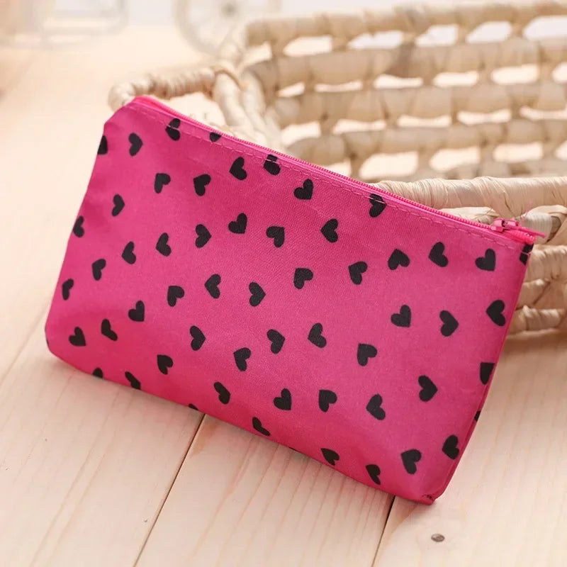 1Pc Cute Heart Pattern Pencil Case School Stationery Storage for Student Portable Kawaii Pencil Pouch Simple Floral Makeup Bag