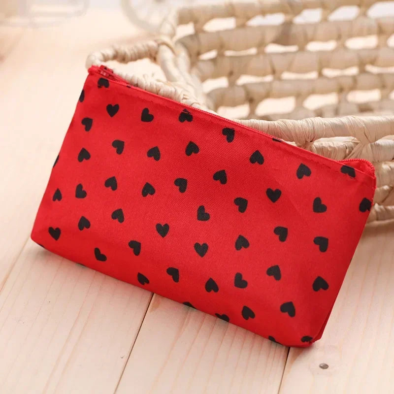 1Pc Cute Heart Pattern Pencil Case School Stationery Storage for Student Portable Kawaii Pencil Pouch Simple Floral Makeup Bag